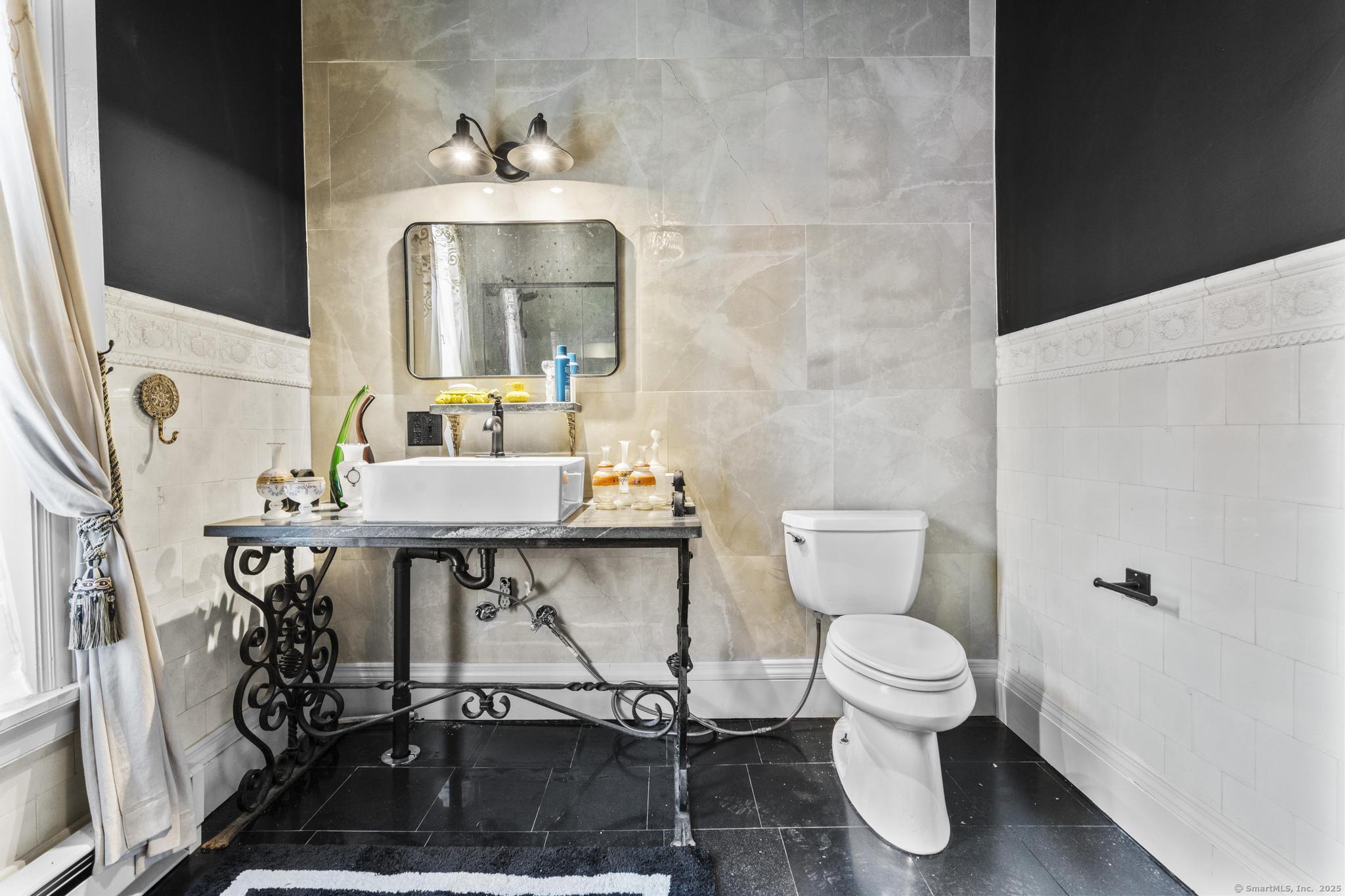 14 Wethersfield Avenue Hartford CT 06114