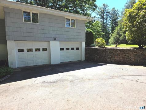 54 Hemlock Ridge Cheshire CT 06410