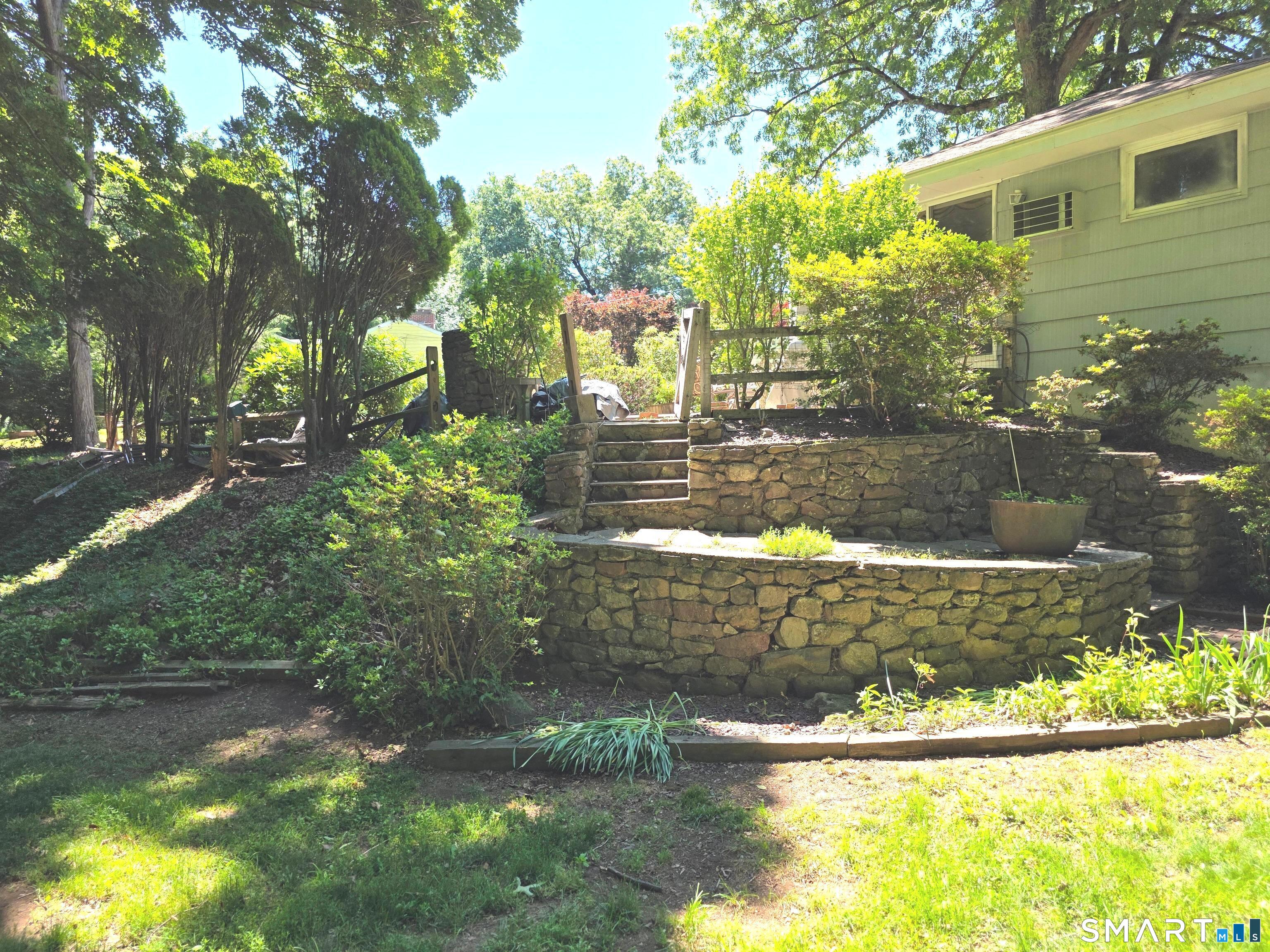 54 Hemlock Ridge Cheshire CT 06410