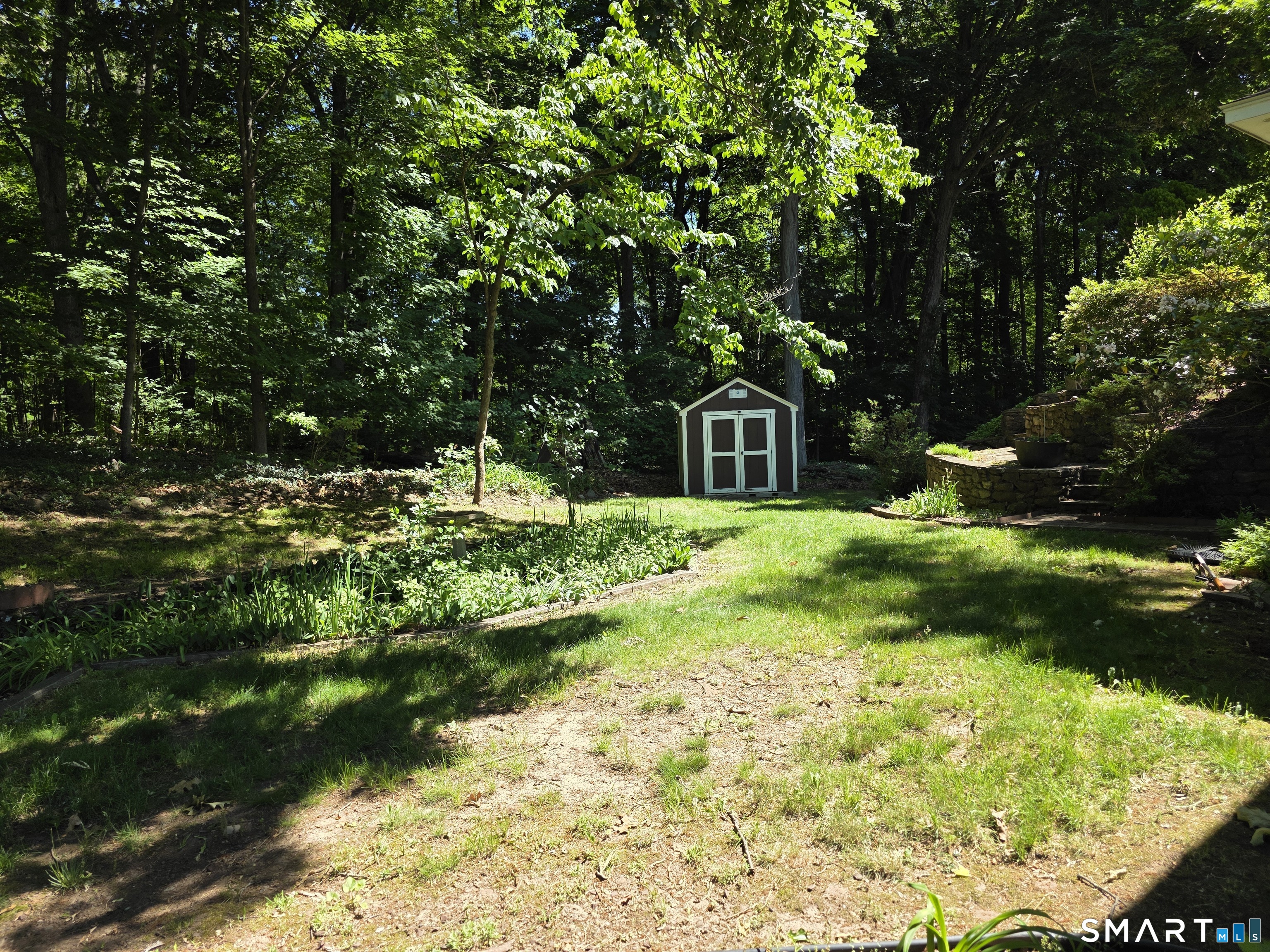 54 Hemlock Ridge Cheshire CT 06410