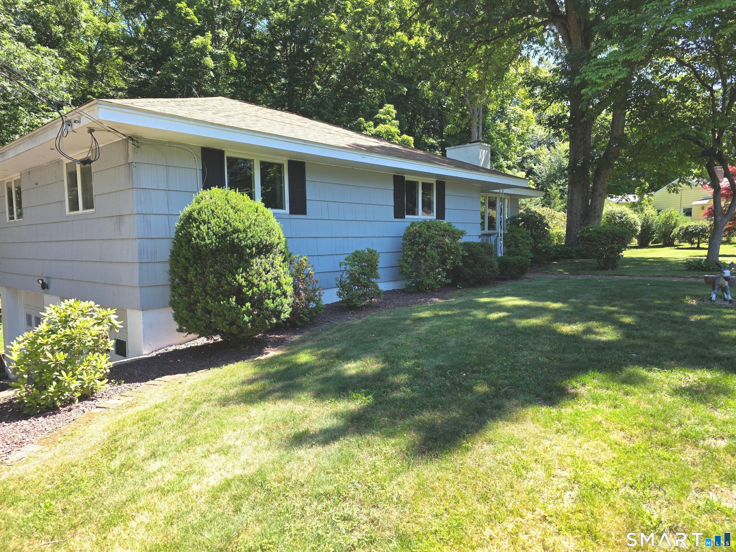 54 Hemlock Ridge Cheshire CT 06410