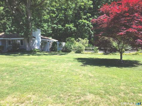 54 Hemlock Ridge Cheshire CT 06410