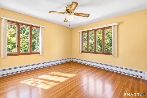 4438 Madison Avenue Trumbull CT 06611