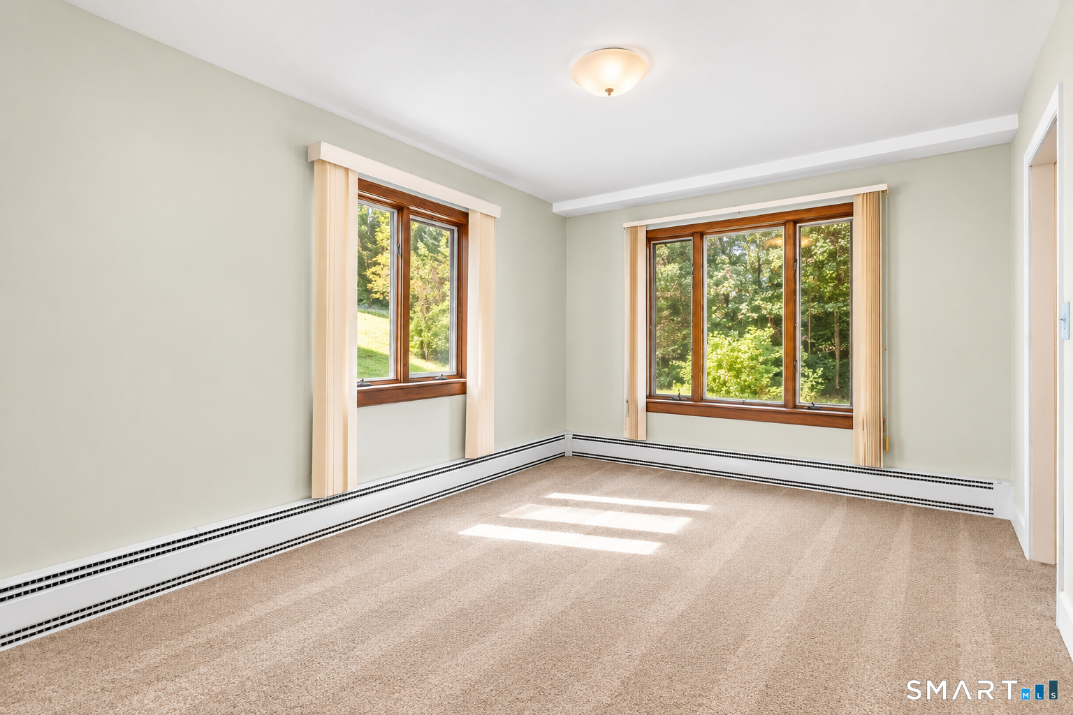 4438 Madison Avenue Trumbull CT 06611