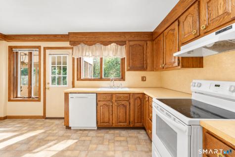 4438 Madison Avenue Trumbull CT 06611