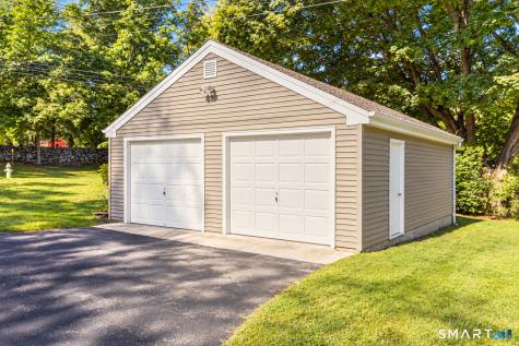 4438 Madison Avenue Trumbull CT 06611