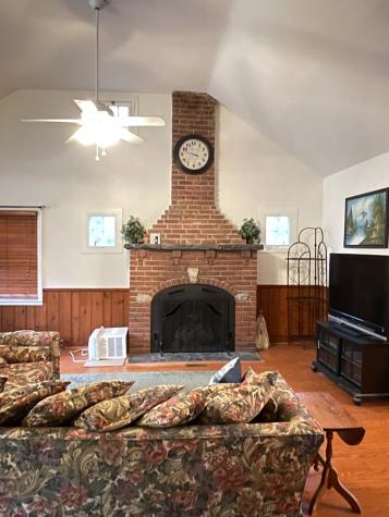 89 Alpine Drive Newtown CT 06482