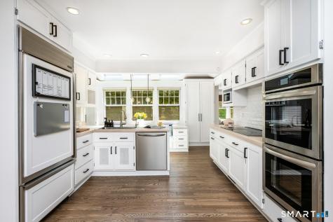 89 Raymond Street Darien CT 06820