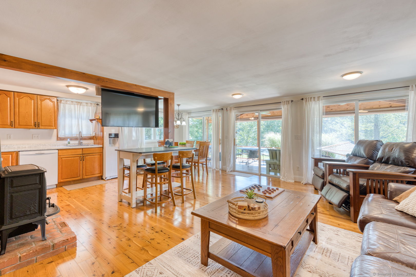 213 Lakeview Drive Colchester CT 06415