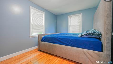 114 Highland Avenue East Haven CT 06513