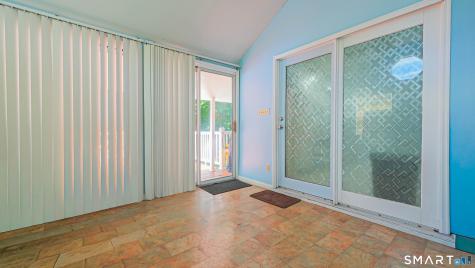 114 Highland Avenue East Haven CT 06513