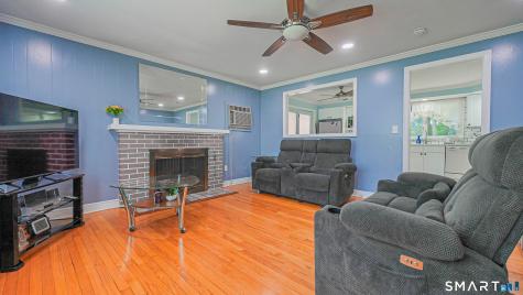 114 Highland Avenue East Haven CT 06513