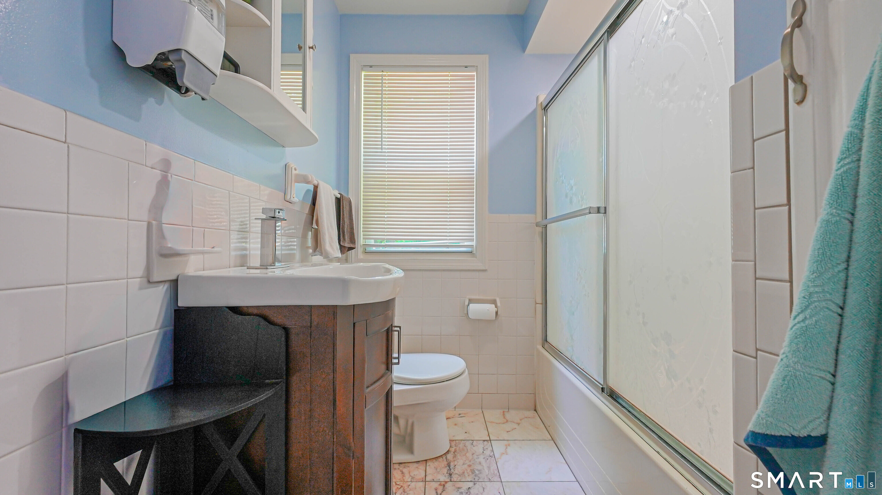 114 Highland Avenue East Haven CT 06513