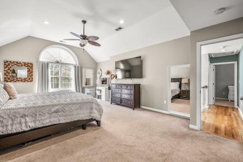 52 Oakland Court Meriden CT 06450