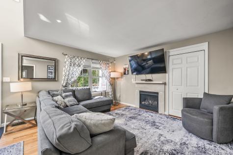 52 Oakland Court Meriden CT 06450