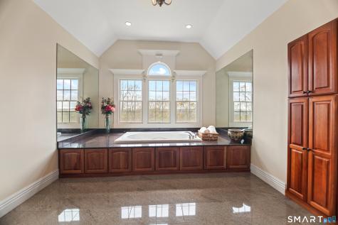 83 Bayberry Hill Road Avon CT 06001