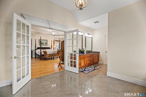 83 Bayberry Hill Road Avon CT 06001
