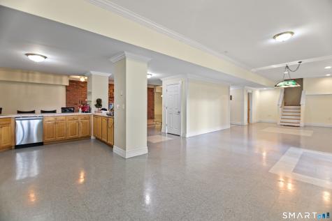 83 Bayberry Hill Road Avon CT 06001