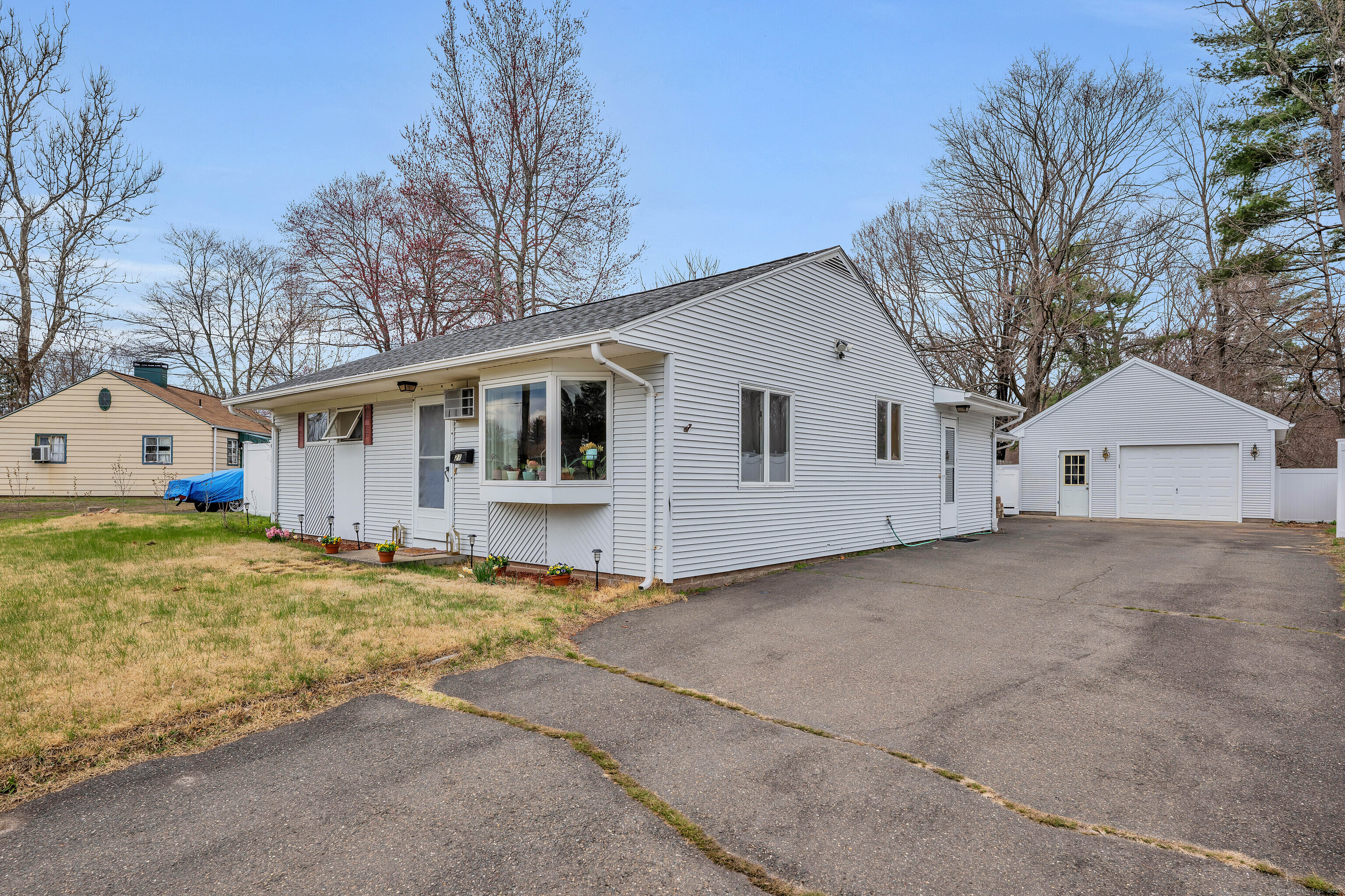 28 Rosemont Drive Plainville CT 06062