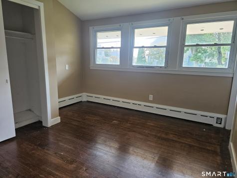 762 Ocean Avenue New London CT 06320