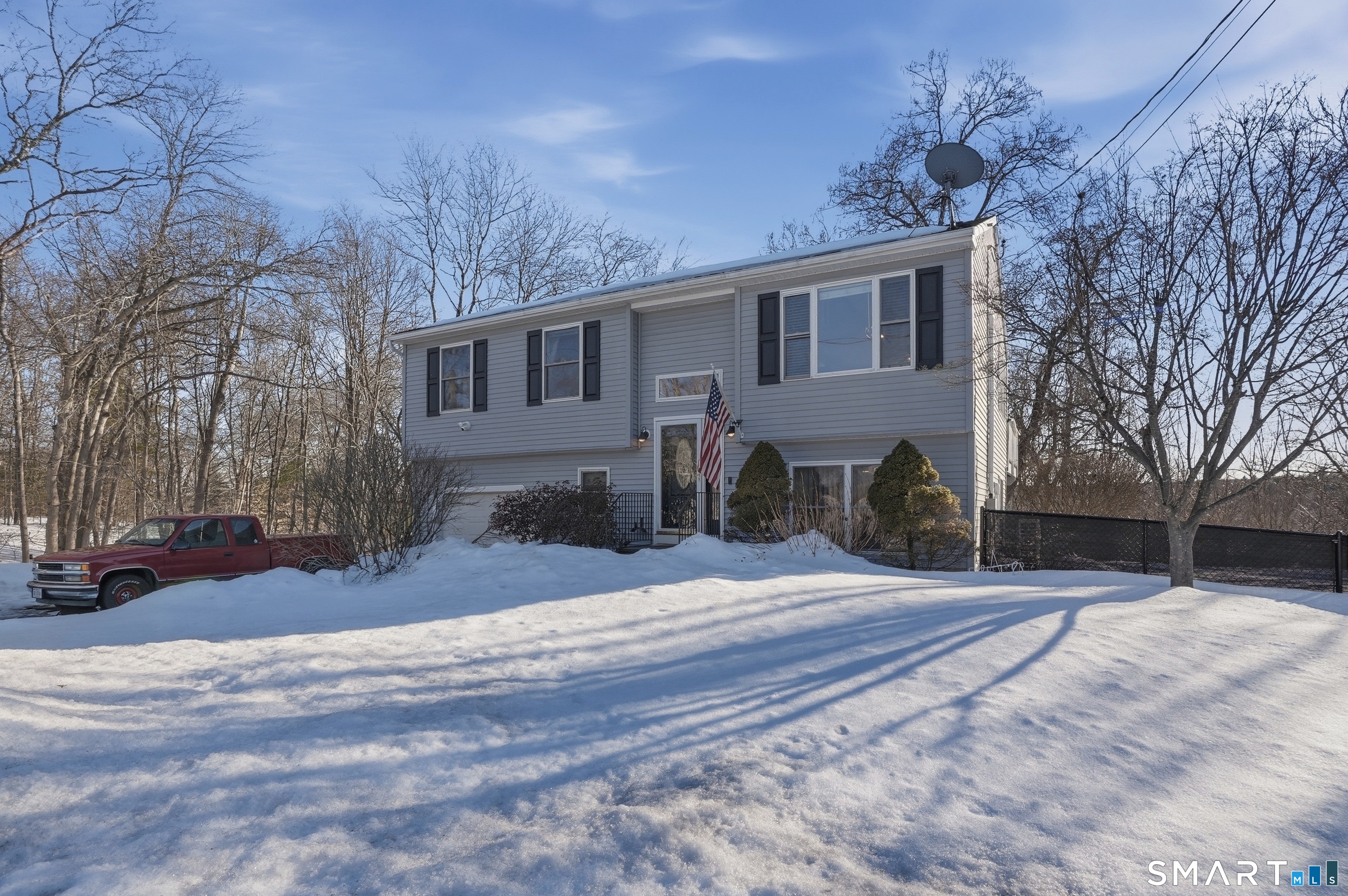 17 Vine Street Putnam CT 06260