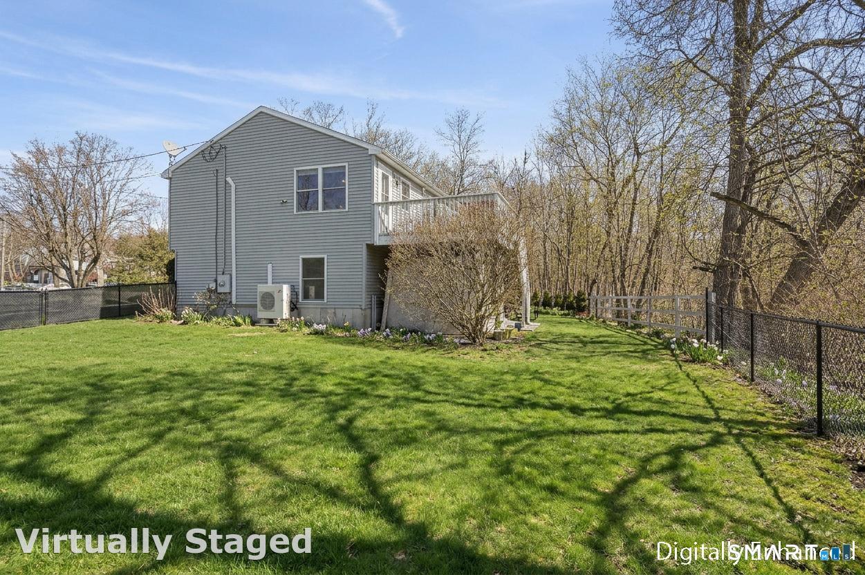 17 Vine Street Putnam CT 06260