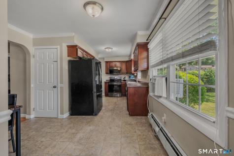 40 Porach Road Montville CT 06382