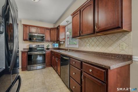 40 Porach Road Montville CT 06382