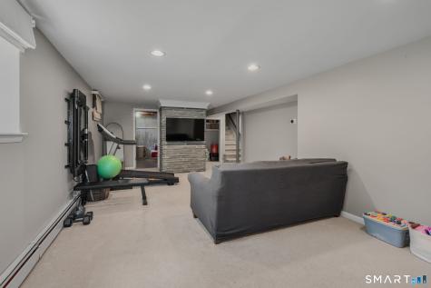 40 Porach Road Montville CT 06382