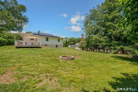 40 Porach Road Montville CT 06382