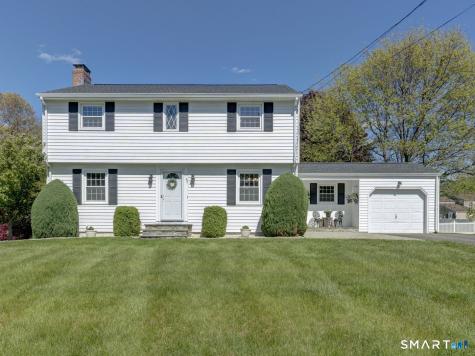 49 Whitehall Drive East Hartford CT 06118