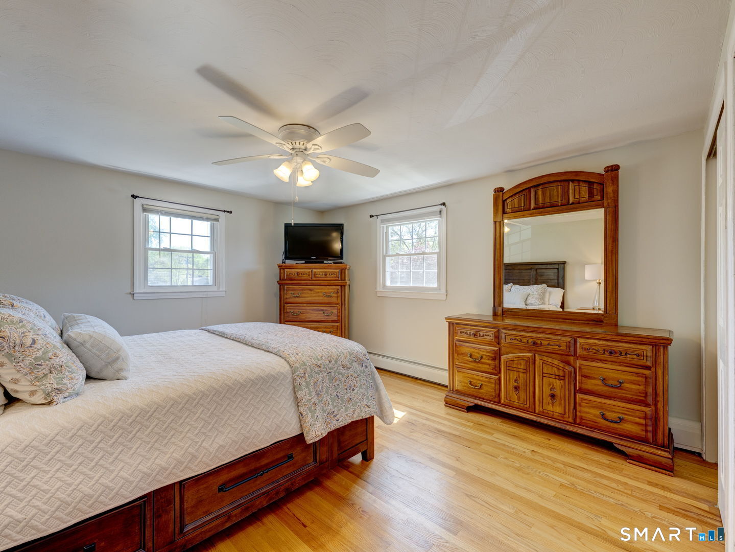 49 Whitehall Drive East Hartford CT 06118