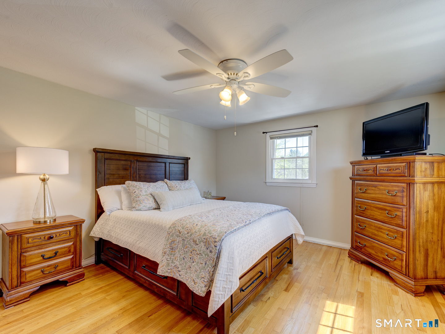 49 Whitehall Drive East Hartford CT 06118