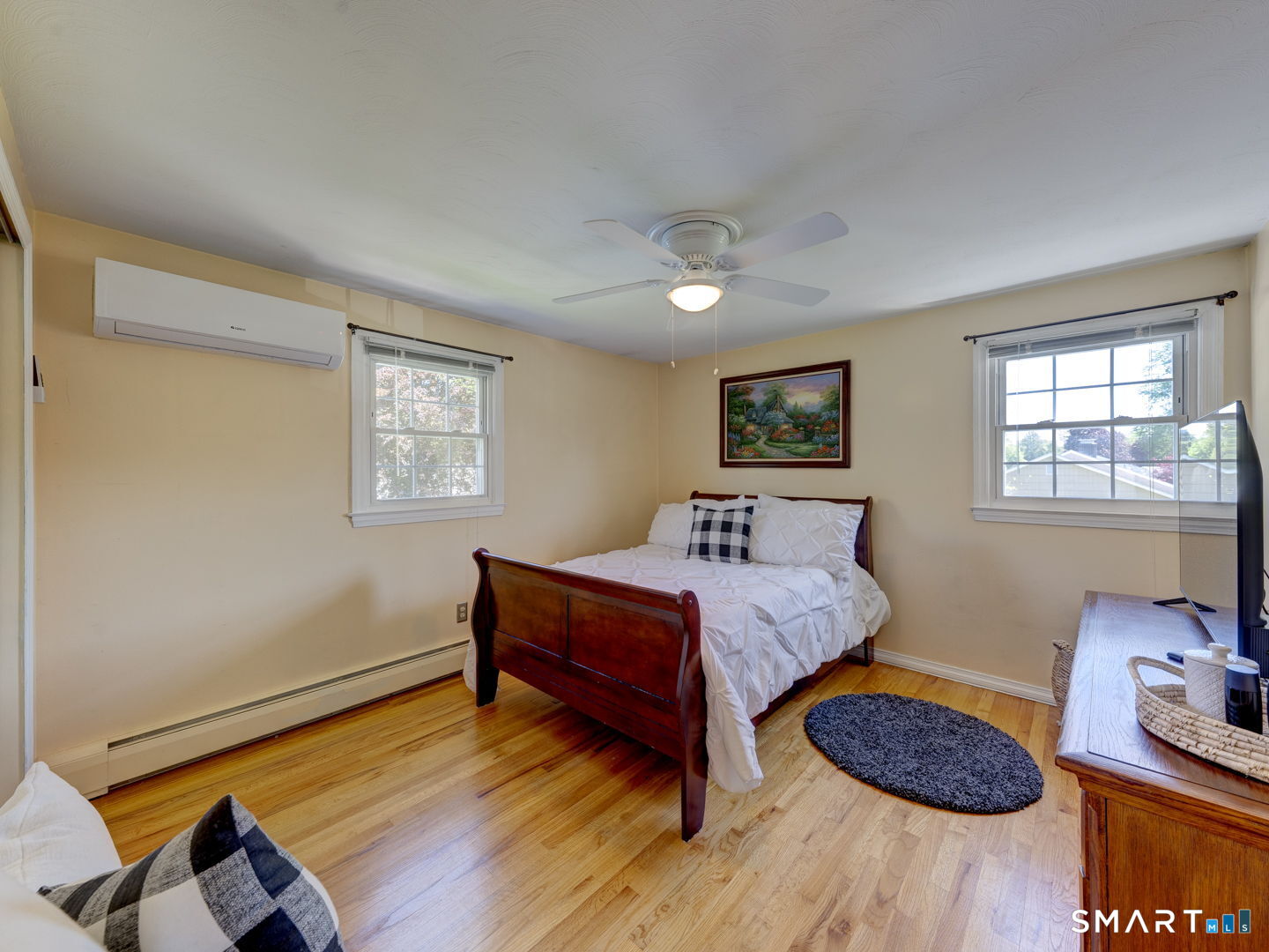 49 Whitehall Drive East Hartford CT 06118