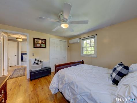 49 Whitehall Drive East Hartford CT 06118