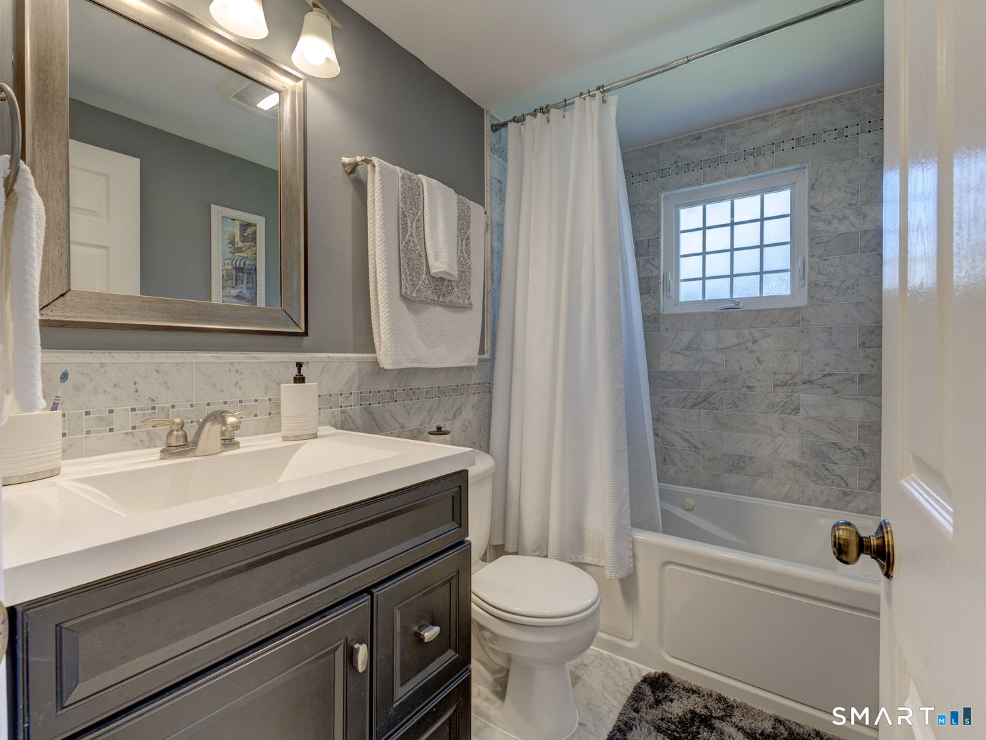 49 Whitehall Drive East Hartford CT 06118