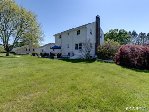 49 Whitehall Drive East Hartford CT 06118