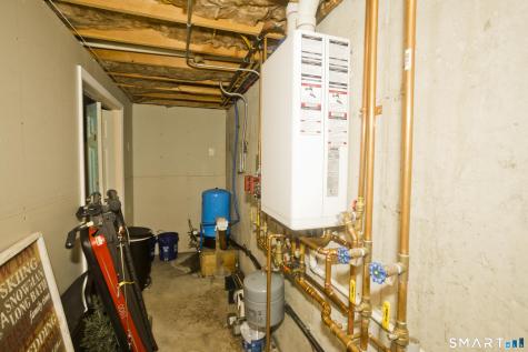 28 Lily Pond Road Griswold CT 06351