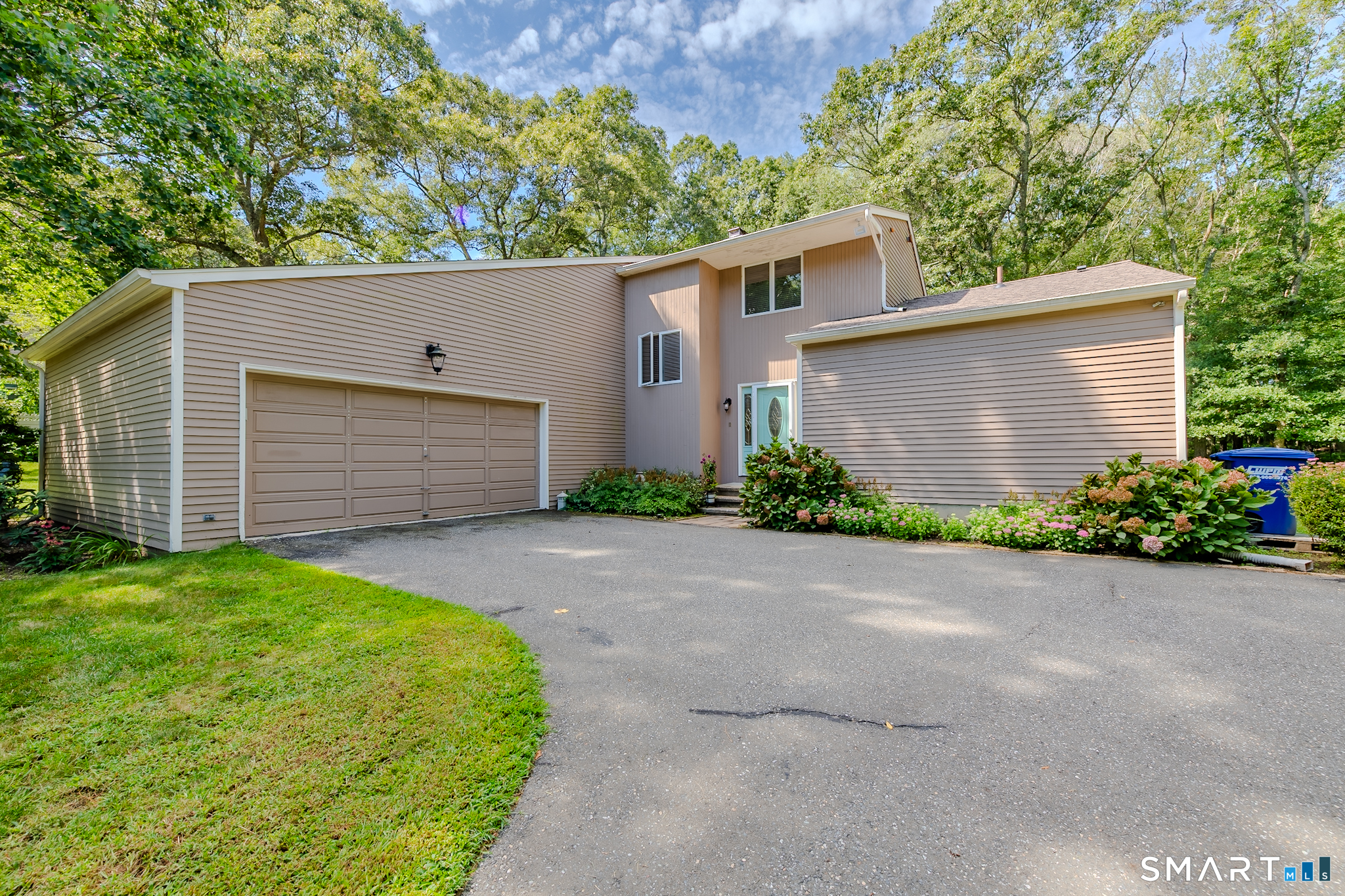 4 Briarwood Court Ledyard CT 06335