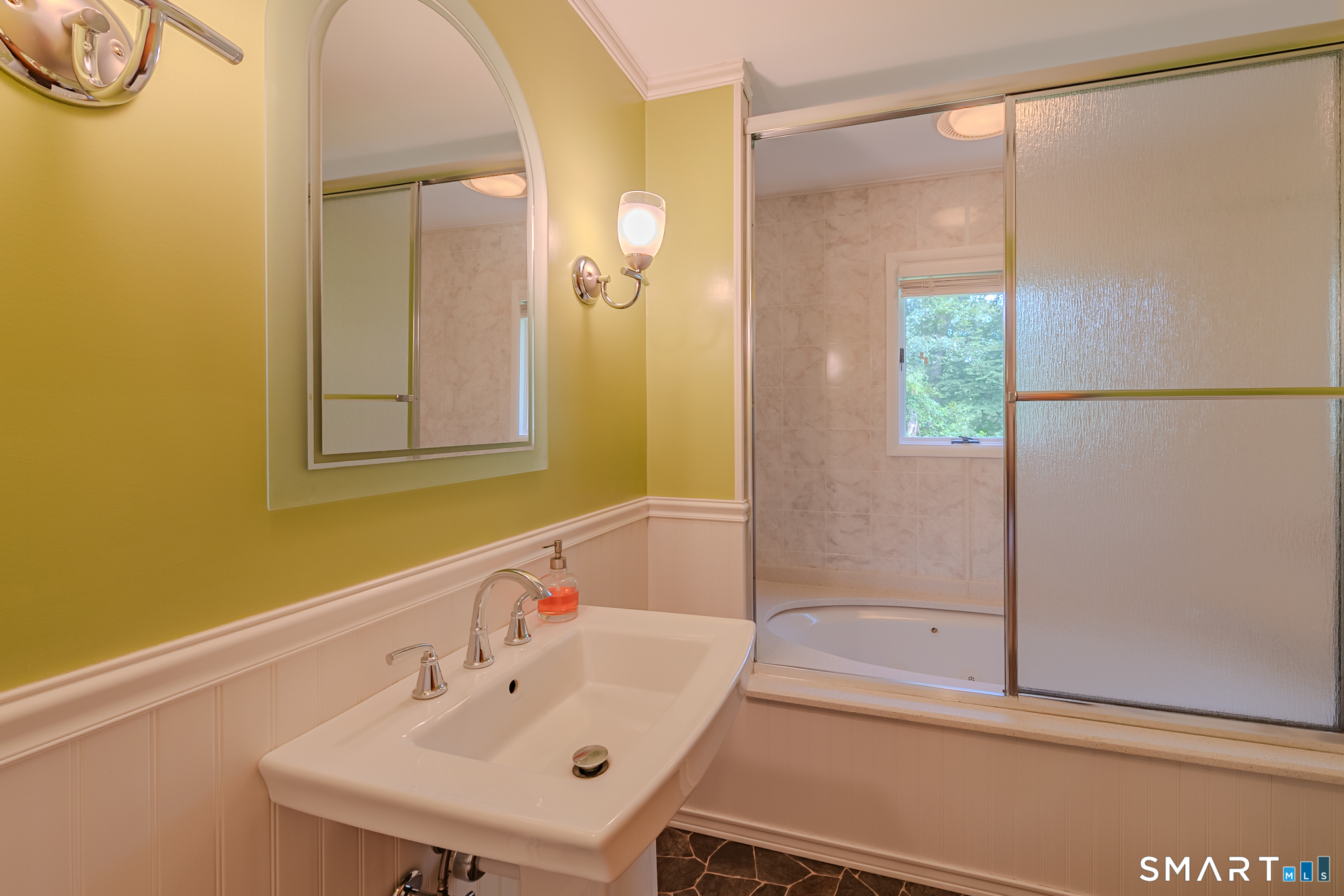 4 Briarwood Court Ledyard CT 06335