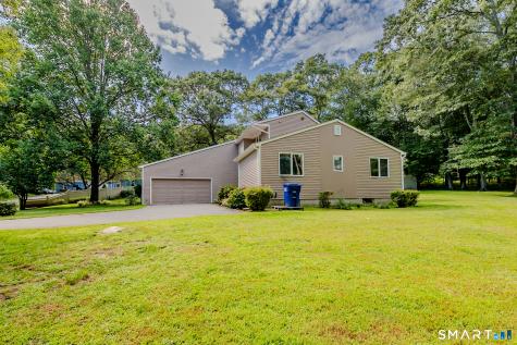 4 Briarwood Court Ledyard CT 06335