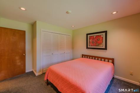 4 Briarwood Court Ledyard CT 06335