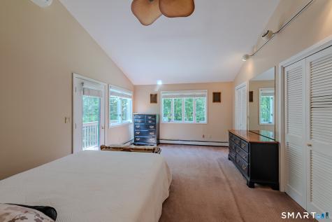 4 Briarwood Court Ledyard CT 06335
