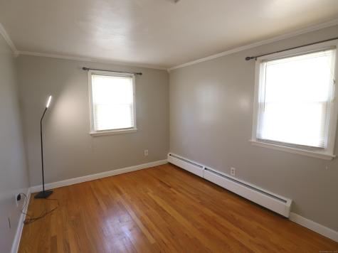 76 Syracuse Drive East Hartford CT 06108