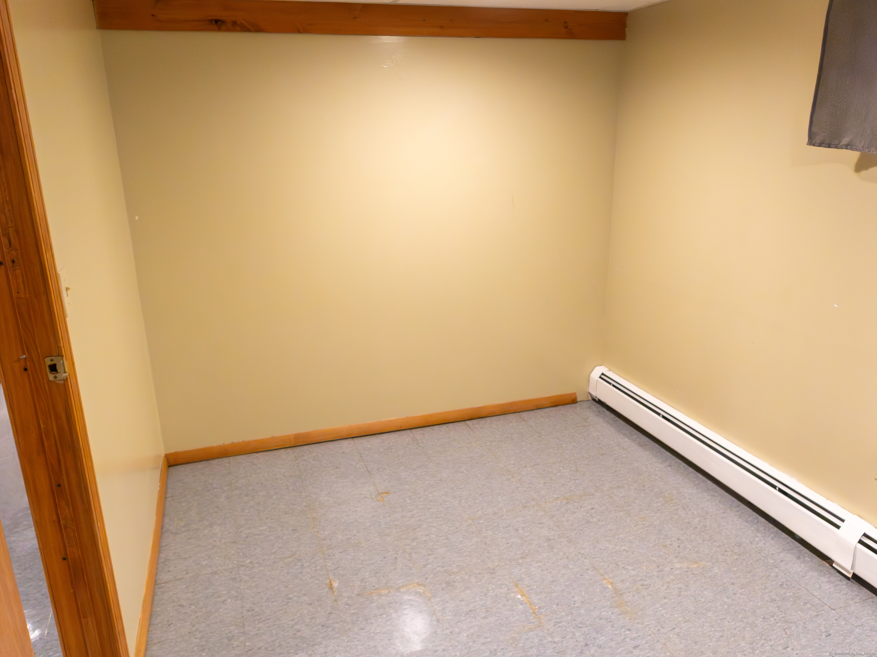 76 Syracuse Drive East Hartford CT 06108