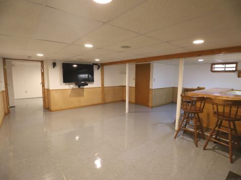 76 Syracuse Drive East Hartford CT 06108