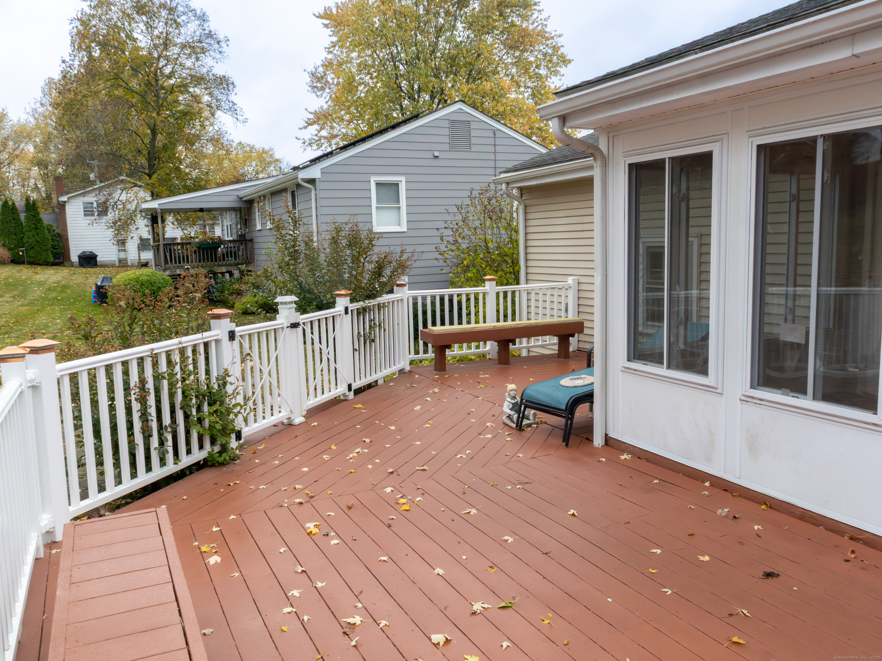 76 Syracuse Drive East Hartford CT 06108