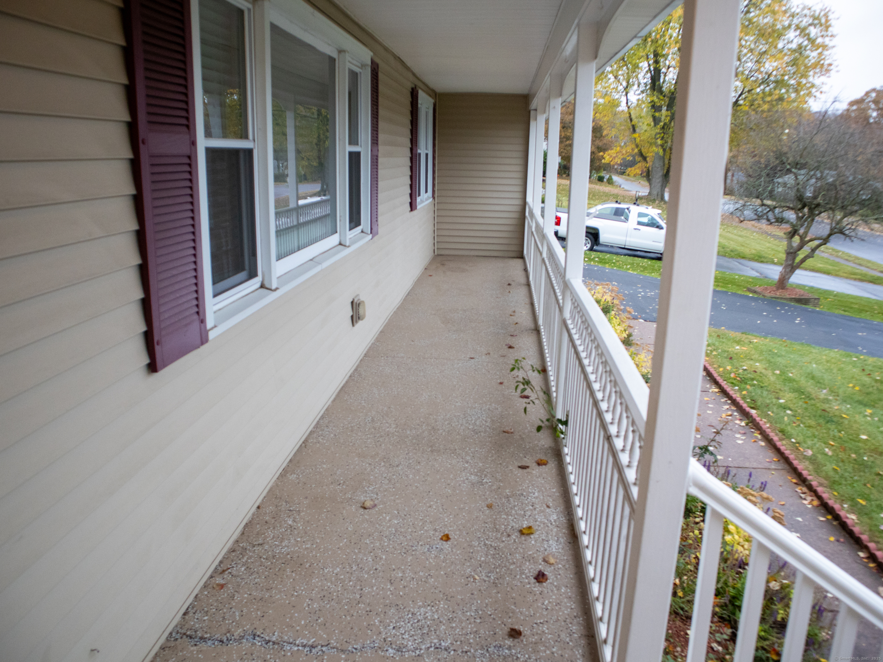 76 Syracuse Drive East Hartford CT 06108