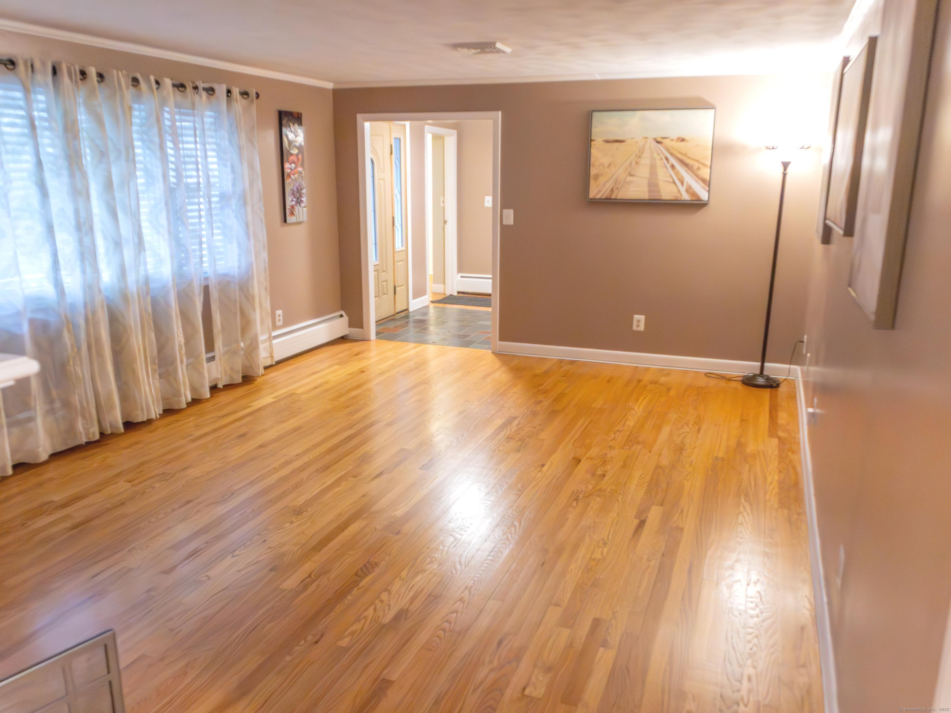 76 Syracuse Drive East Hartford CT 06108