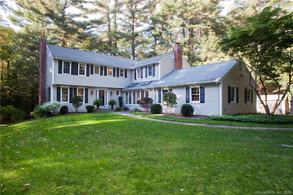 3 The Mews Simsbury CT 06070